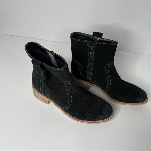 Crevo Linley Suede Boot - Picture 3 of 9